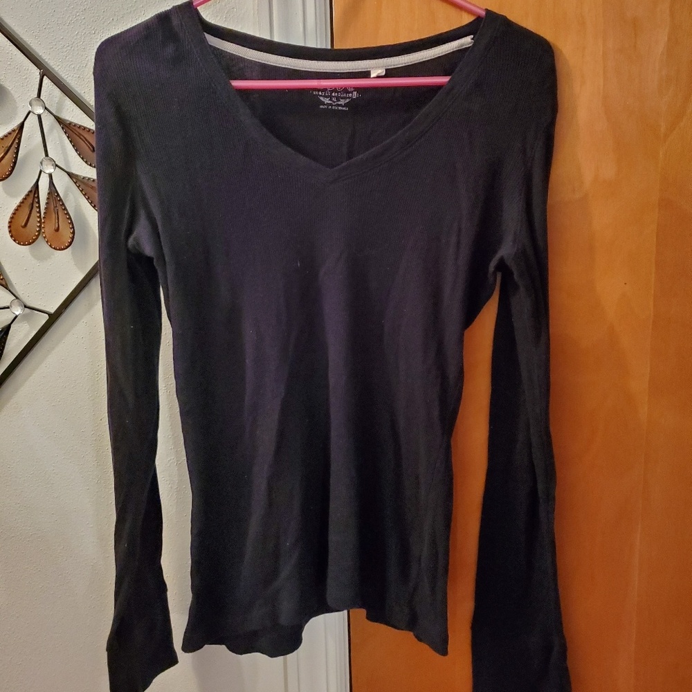 Long sleeved Tee - medium